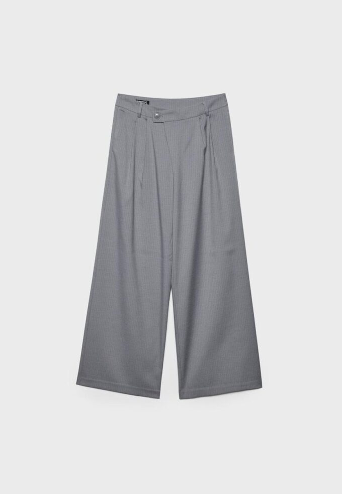 Pantalones elegantes informales a rayas con cintura cruzada Pantalones elegantes informales a rayas con cintura cruzada