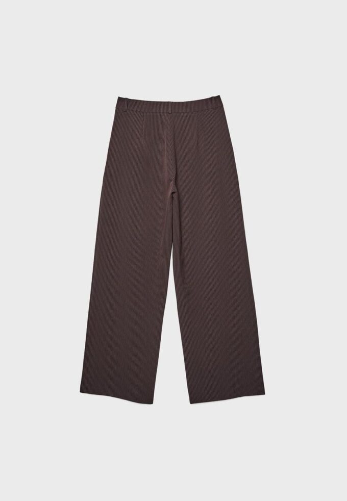 Pantalones elegantes informales a rayas con cintura cruzada Pantalones elegantes informales a rayas con cintura cruzada