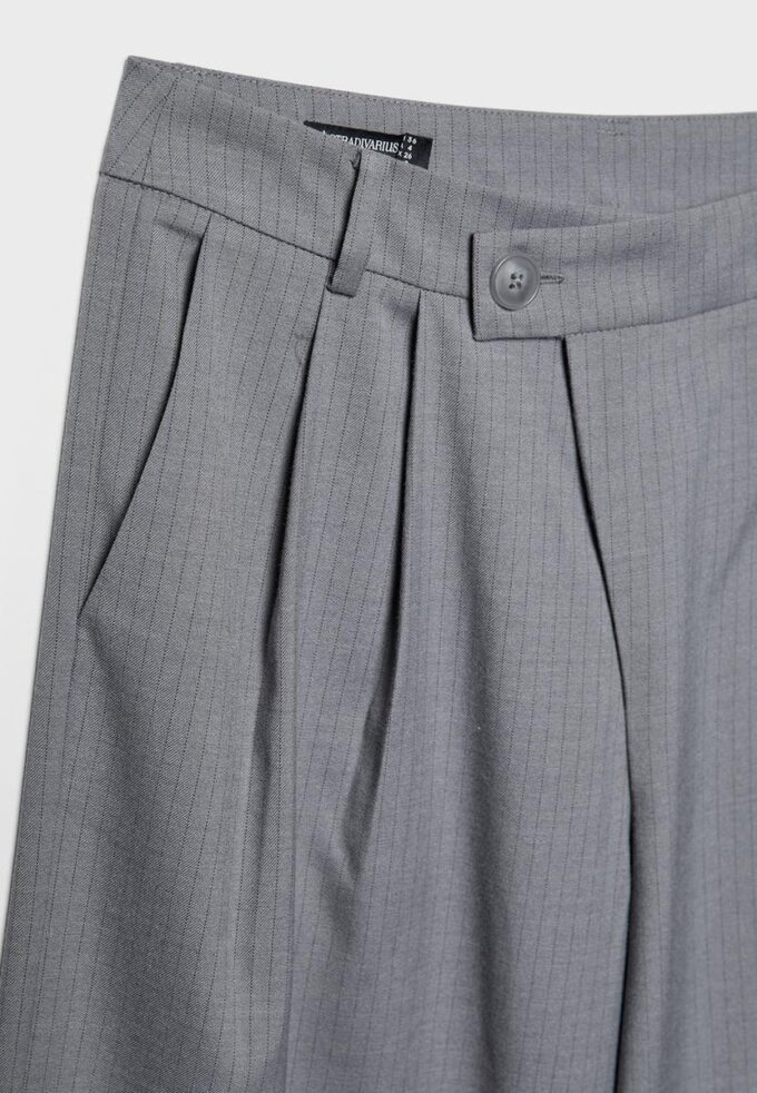 Pantalones elegantes informales a rayas con cintura cruzada Pantalones elegantes informales a rayas con cintura cruzada