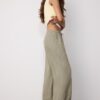 Pantalones fluidos con efecto lino Pantalones fluidos con efecto lino