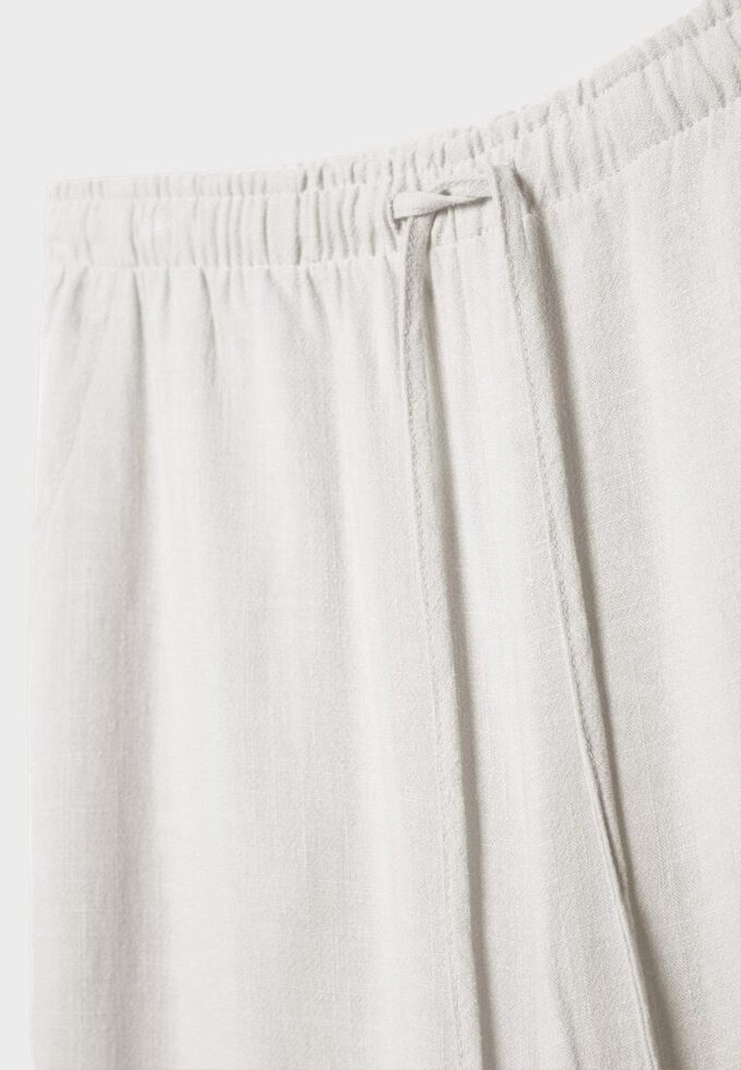 Pantalones fluidos con efecto lino Pantalones fluidos con efecto lino