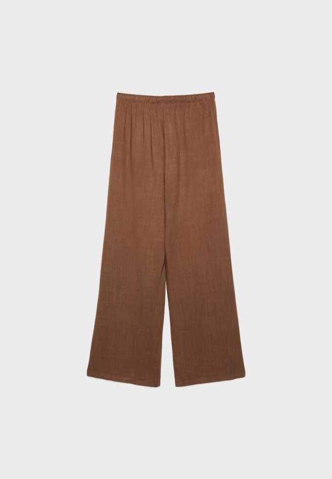 Pantalones fluidos con efecto lino Pantalones fluidos con efecto lino