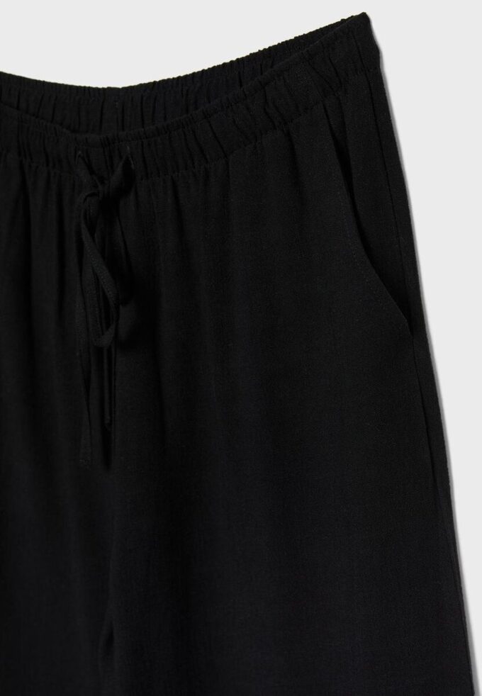 Pantalones fluidos con efecto lino Pantalones fluidos con efecto lino