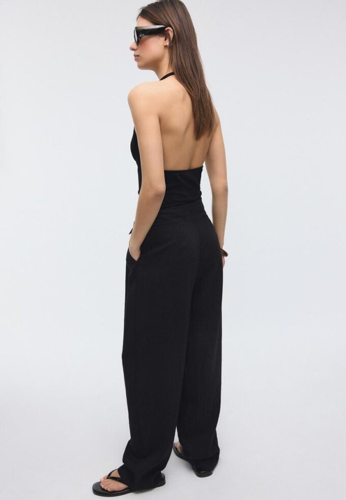 Pantalones fluidos con hebilla Pantalones fluidos con hebilla
