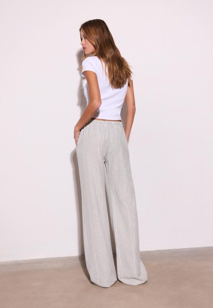 Pantalones fluidos de mezcla de lino a rayas Pantalones fluidos de mezcla de lino a rayas