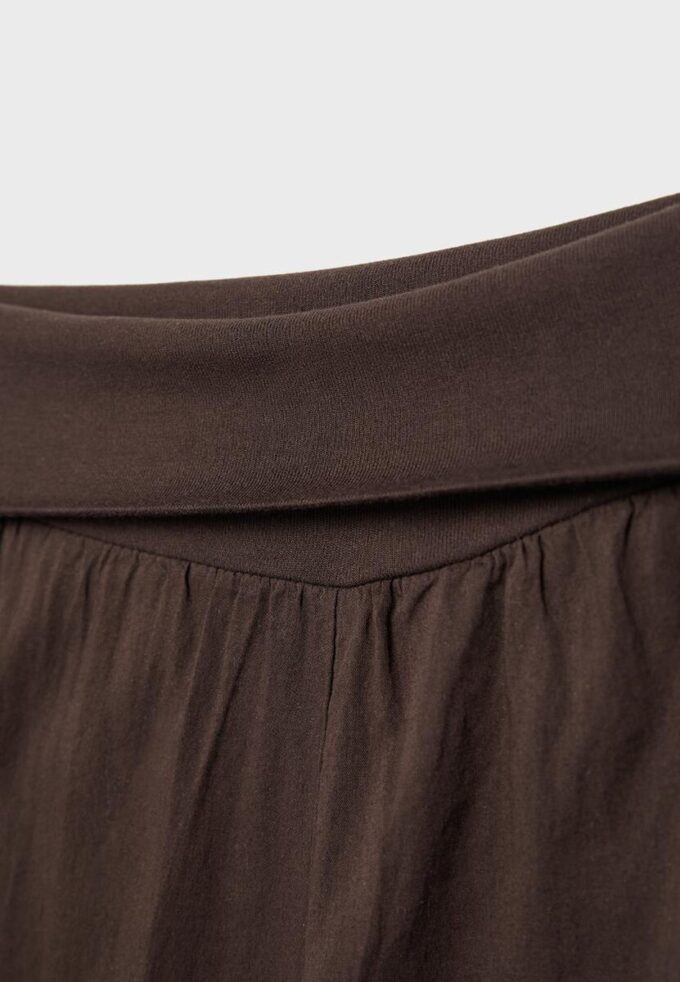 Pantalones globo con cintura doblada Pantalones globo con cintura doblada