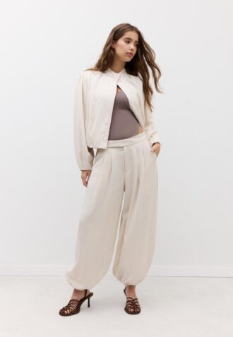 Pantalones globo con hebilla