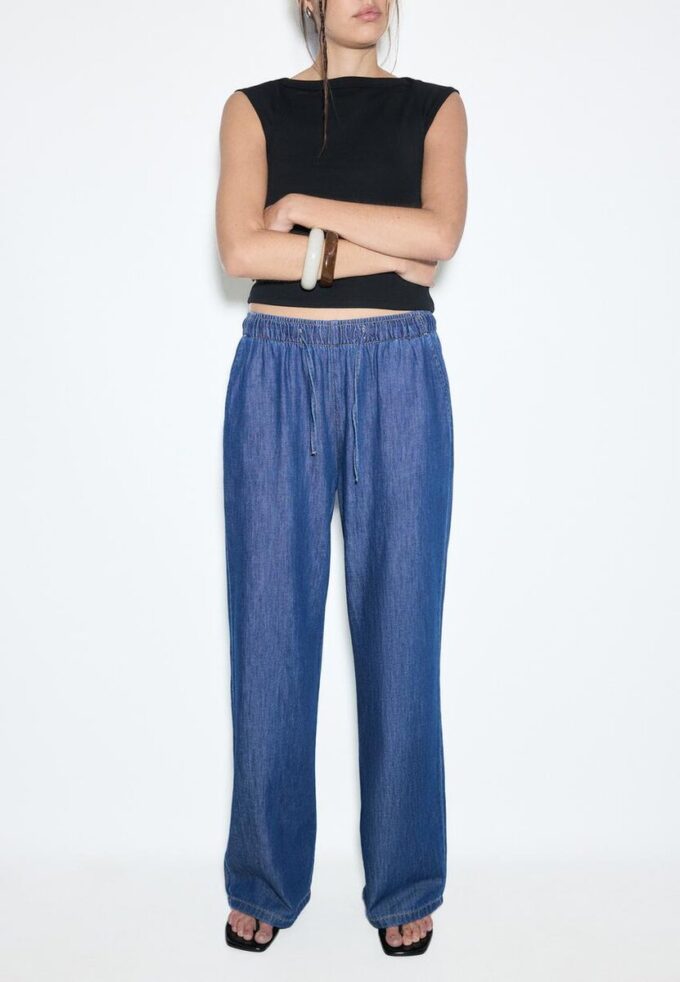 Pantalones holgados de mezclilla con cordón Pantalones holgados de mezclilla con cordón