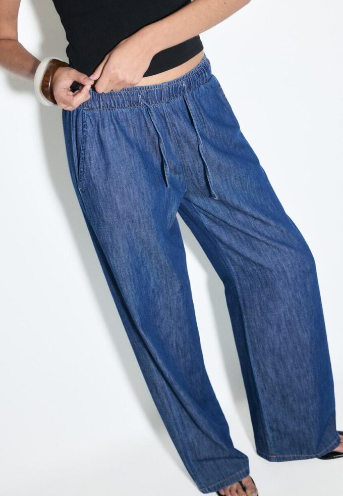 Pantalones holgados de mezclilla con cordón Pantalones holgados de mezclilla con cordón