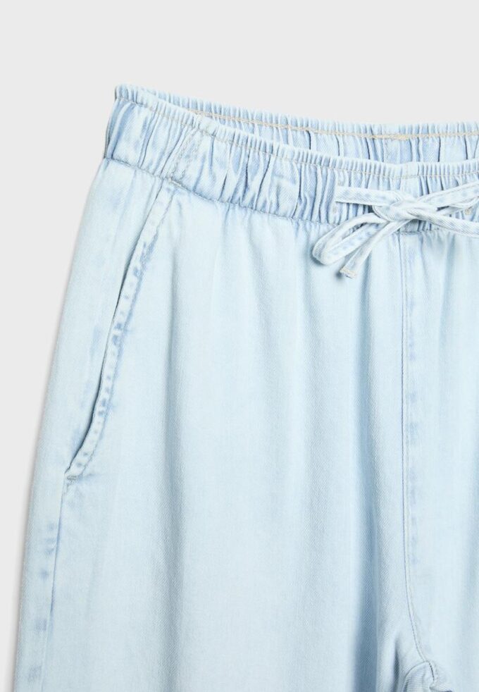 Pantalones holgados de mezclilla con cordón Pantalones holgados de mezclilla con cordón
