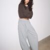 Pantalones jogger con bajo abullonado Pantalones jogger con bajo abullonado