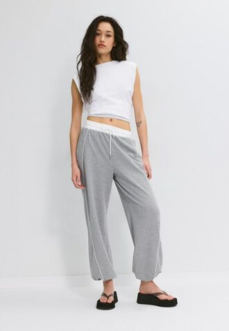 Pantalones jogger con cordones