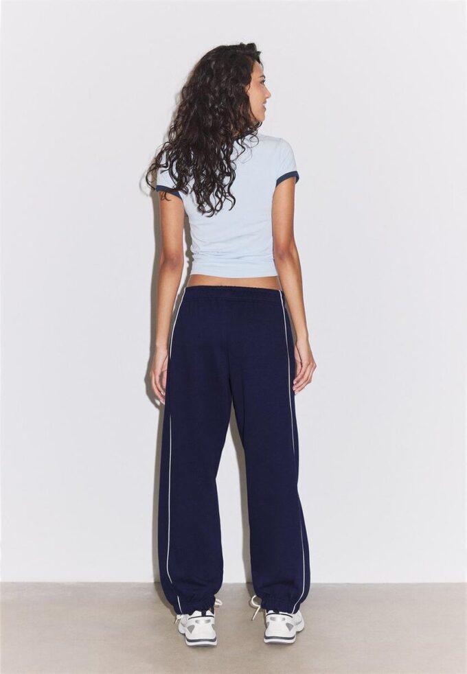 Pantalones jogger con ribete Pantalones jogger con ribete