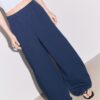 Pantalones jogger de corte acampanado Pantalones jogger de corte acampanado