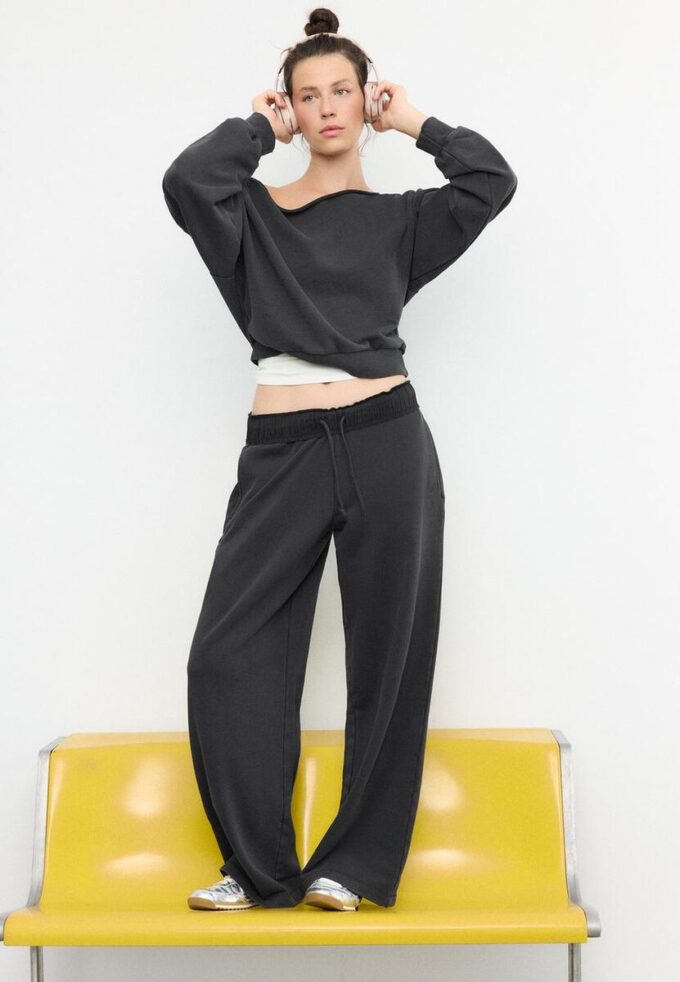 Pantalones jogger de pierna recta con efecto lavado Pantalones jogger de pierna recta con efecto lavado
