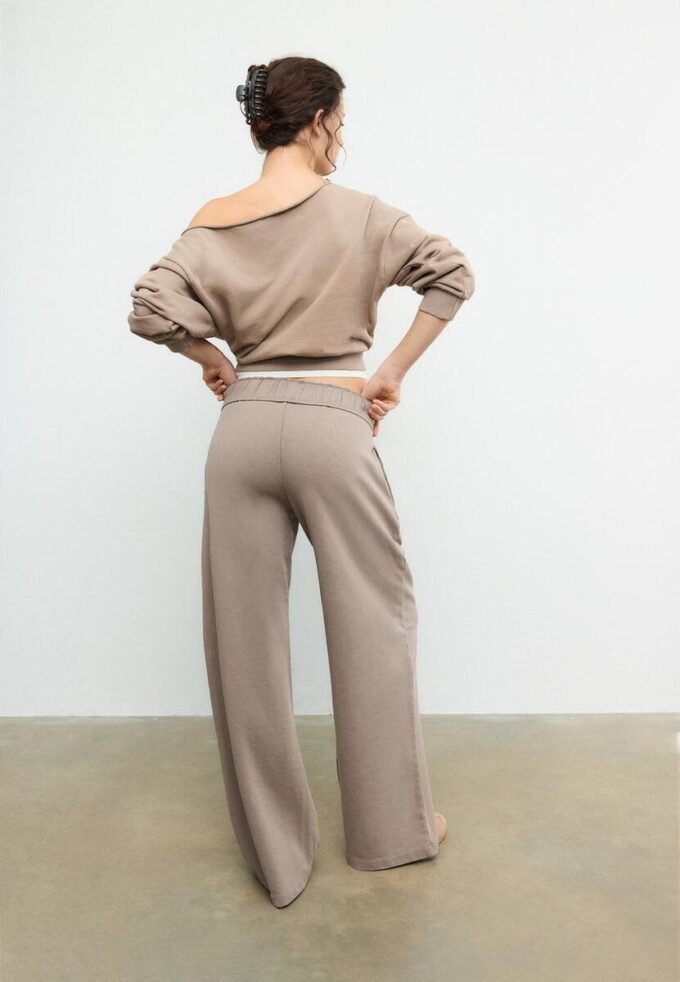 Pantalones jogger de pierna recta con efecto lavado Pantalones jogger de pierna recta con efecto lavado