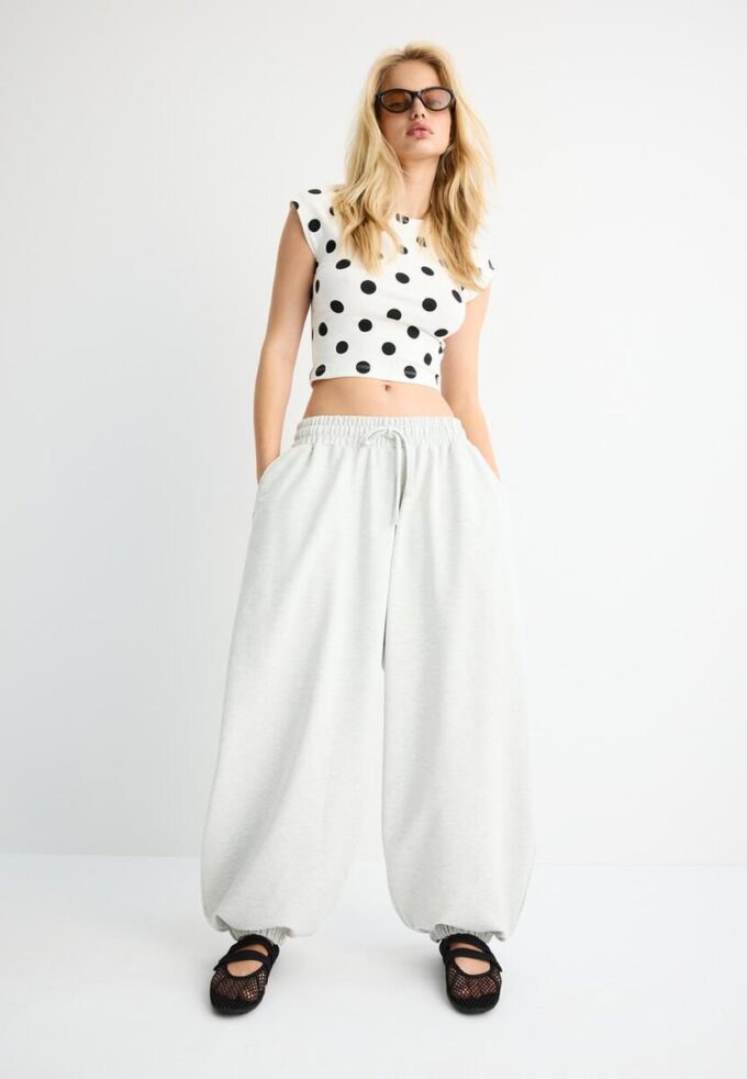 Pantalones jogger de volumen globo Pantalones jogger de volumen globo