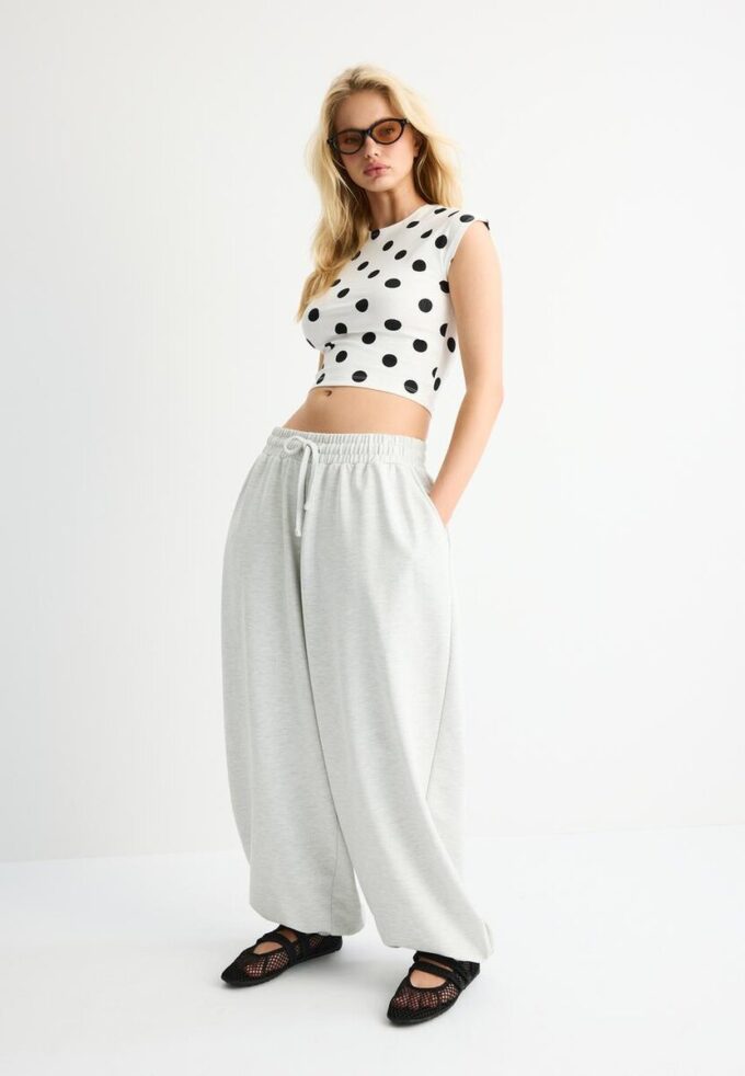 Pantalones jogger de volumen globo Pantalones jogger de volumen globo