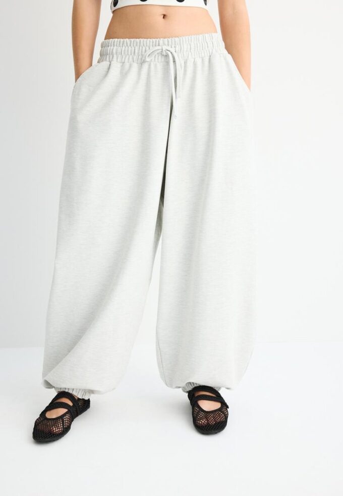 Pantalones jogger de volumen globo Pantalones jogger de volumen globo