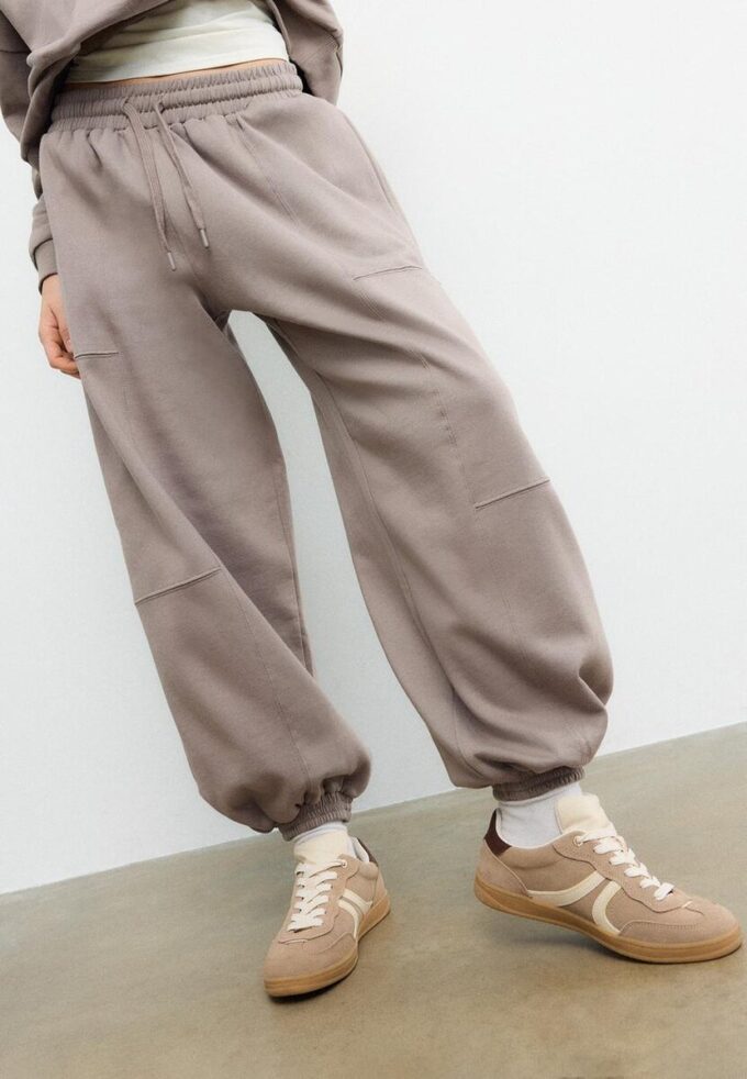 Pantalones jogger holgados de felpa Pantalones jogger holgados de felpa