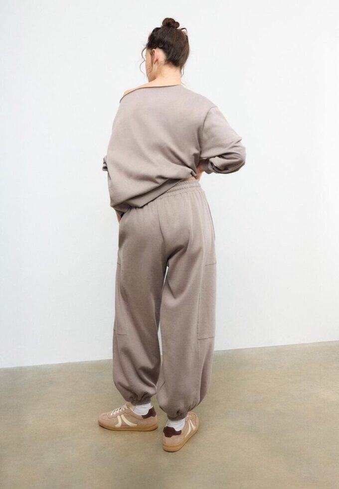 Pantalones jogger holgados de felpa Pantalones jogger holgados de felpa