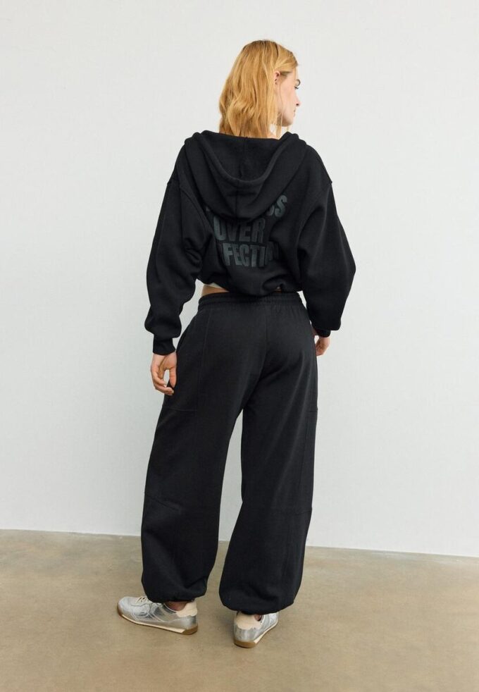 Pantalones jogger holgados de felpa Pantalones jogger holgados de felpa