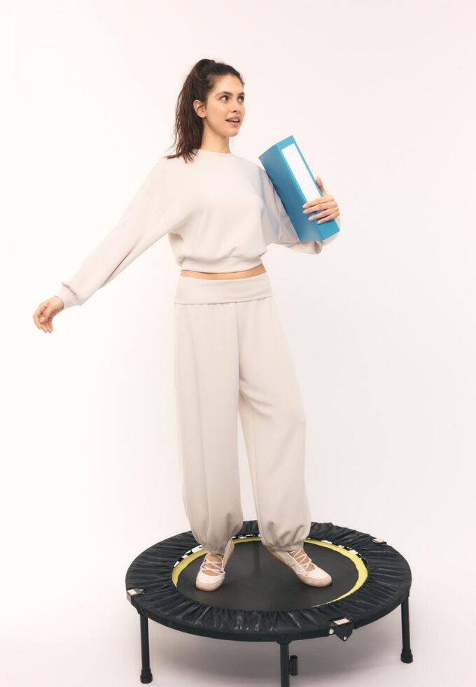 Pantalones jogger tipo globo de tacto suave con cintura remangada Pantalones jogger tipo globo de tacto suave con cintura remangada