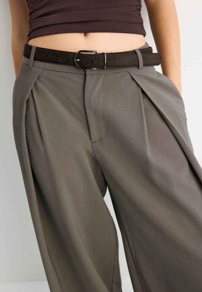 Pantalones Maxi-Dart con cinturón Pantalones Maxi-Dart con cinturón