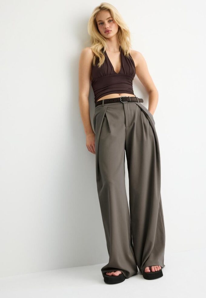 Pantalones Maxi-Dart con cinturón Pantalones Maxi-Dart con cinturón