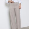 Pantalones rectos de corte ajustado Pantalones rectos de corte ajustado