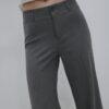 Pantalones rectos de corte ajustado Pantalones rectos de corte ajustado