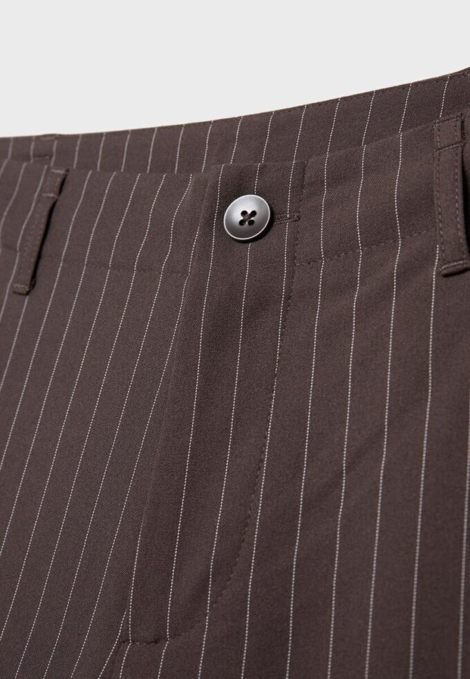Pantalones rectos de corte ajustado Pantalones rectos de corte ajustado