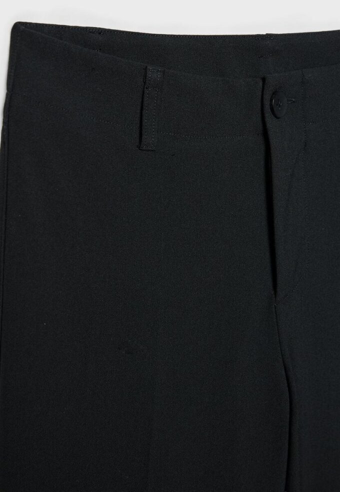 Pantalones rectos de corte ajustado Pantalones rectos de corte ajustado