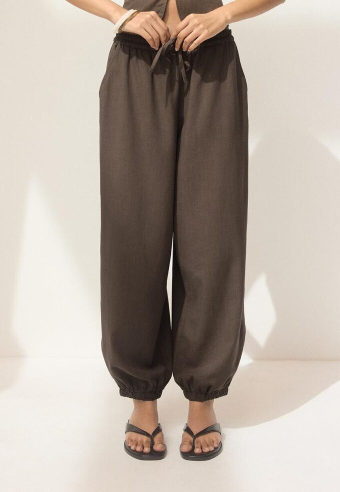 Pantalones sarouel con efecto lino Pantalones sarouel con efecto lino
