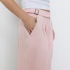 Pantalones sarouel con pinzas y hebilla Pantalones sarouel con pinzas y hebilla