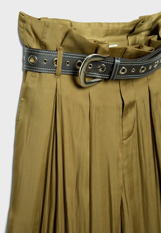 Pantalones sarouel de satén con cinturón Pantalones sarouel de satén con cinturón