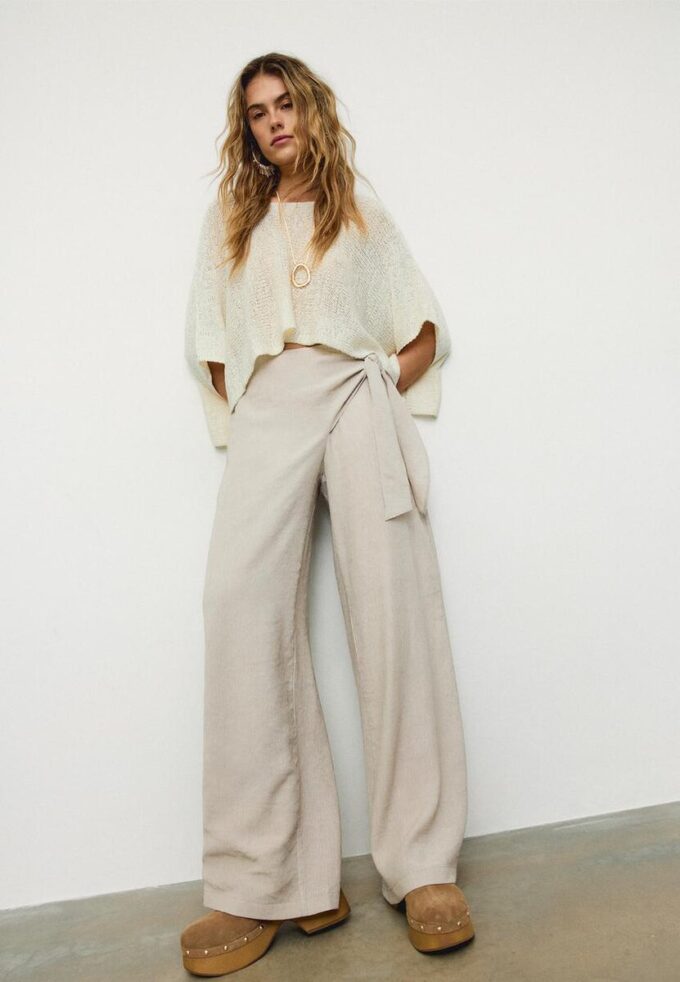Pantalones tipo pareo fluidos Pantalones tipo pareo fluidos