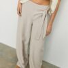 Pantalones tipo pareo fluidos Pantalones tipo pareo fluidos
