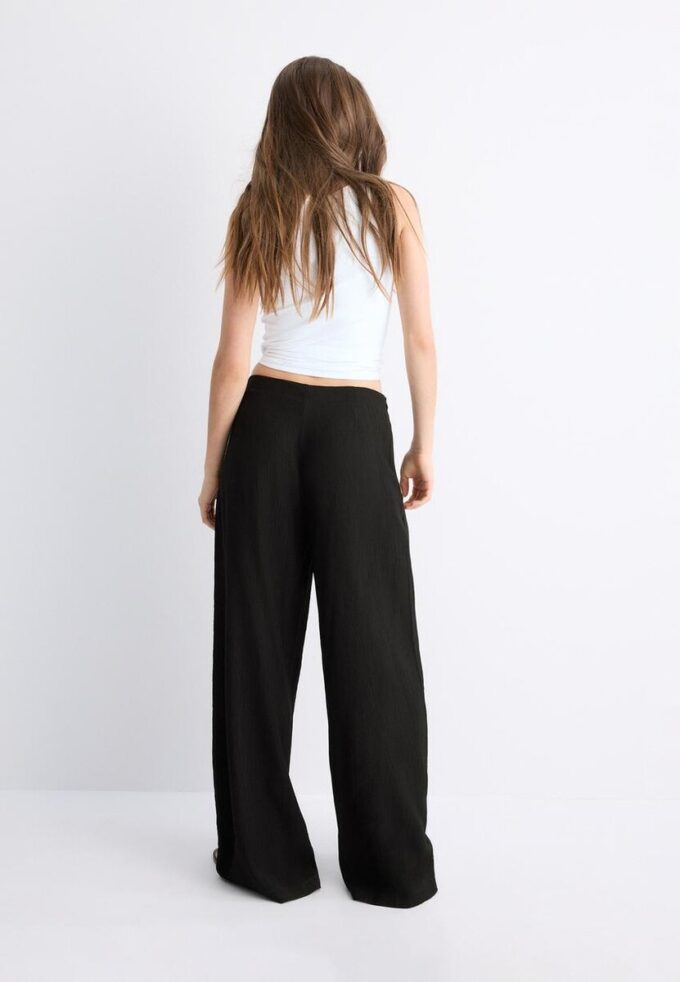 Pantalones tipo pareo fluidos Pantalones tipo pareo fluidos