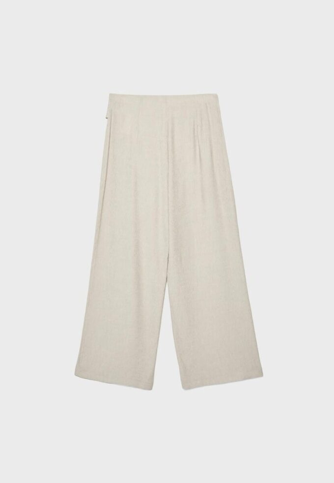 Pantalones tipo pareo fluidos Pantalones tipo pareo fluidos