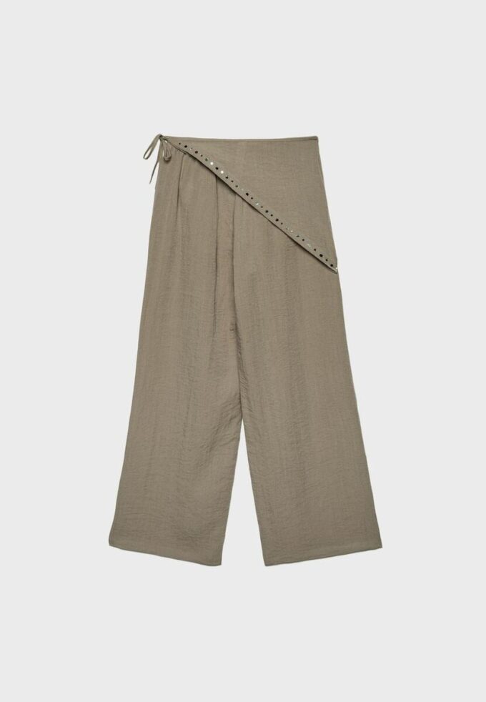 Pantalones tipo pareo fluidos Pantalones tipo pareo fluidos