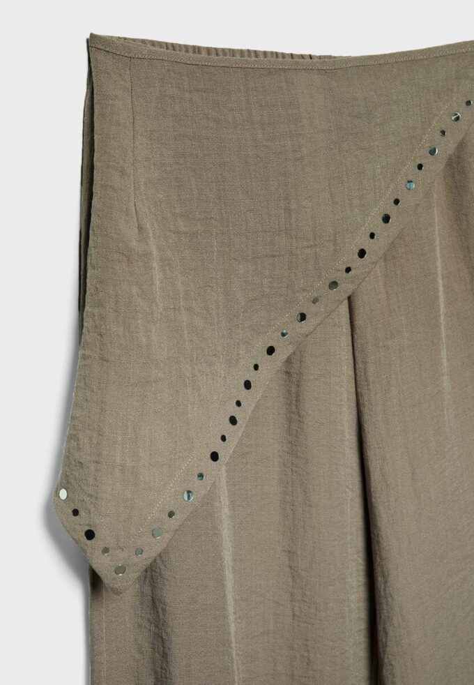 Pantalones tipo pareo fluidos Pantalones tipo pareo fluidos