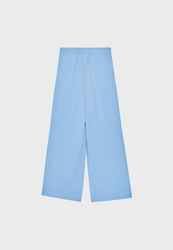 Pantalones Wide Leg con detalle de hebilla Pantalones Wide Leg con detalle de hebilla