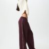 Pantalones Wide Leg de felpa con detalle de ribete Pantalones Wide Leg de felpa con detalle de ribete