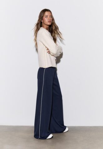 Pantalones Wide Leg de felpa con detalle de ribete