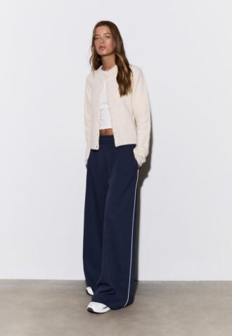 Pantalones Wide Leg de felpa con detalle de ribete