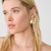 Pendientes de abanico con flores texturizadas