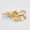 Pendientes de abanico con flores texturizadas