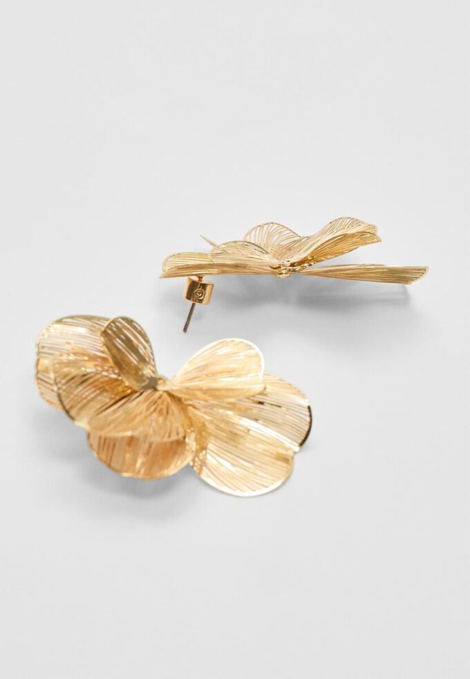 Pendientes de abanico con flores texturizadas