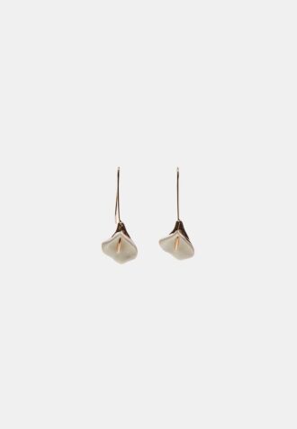 Pendientes de flor de cala